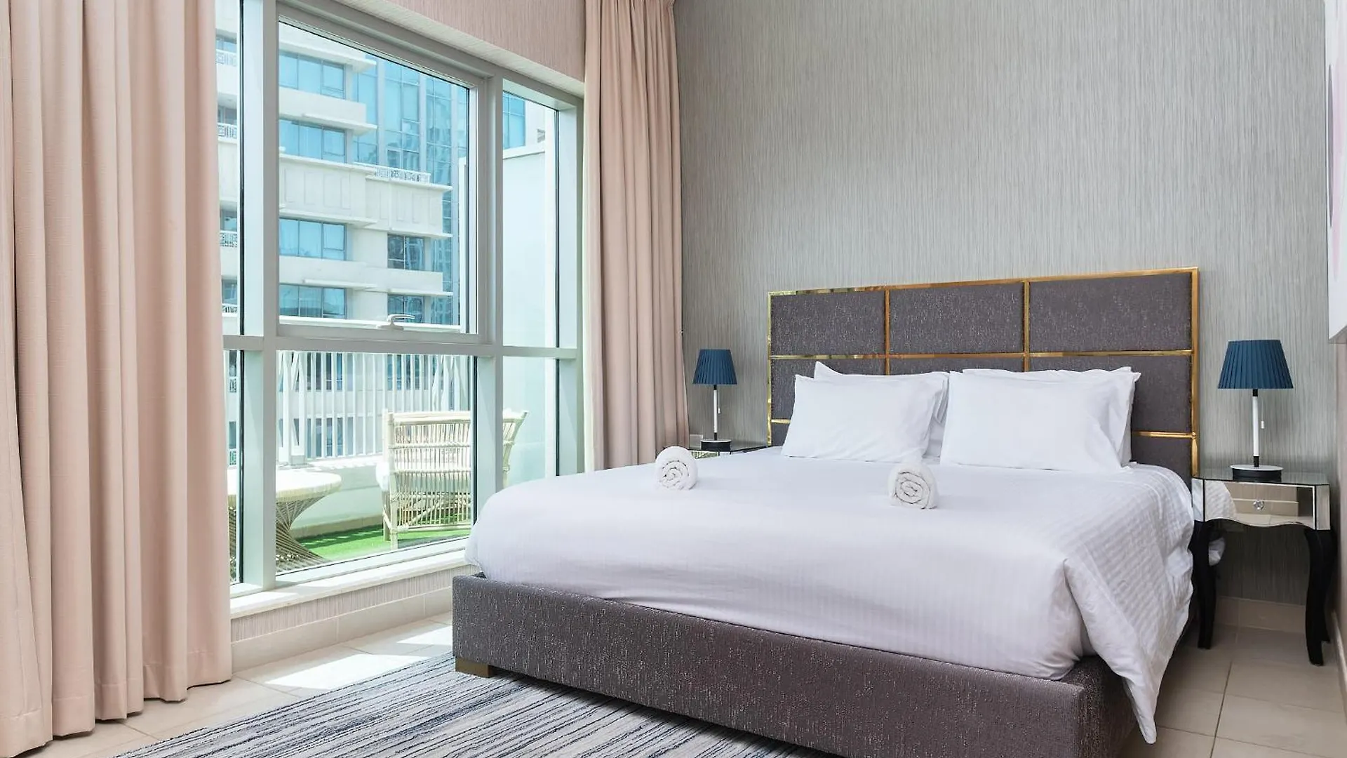 Bellavista Penthouse: Panoramic Burj Khalifa Views Apartment Dubai