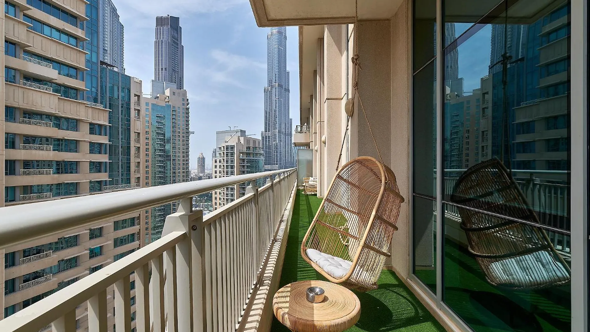 Bellavista - Spectacular - 2 Bedroom Penthouse - Boulevard Central - Panoramic Terrace & Burj Khalifa View contacts